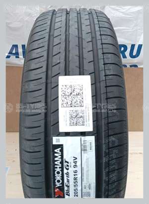 Yokohama BluEarth AE51 245/45 R17 99W